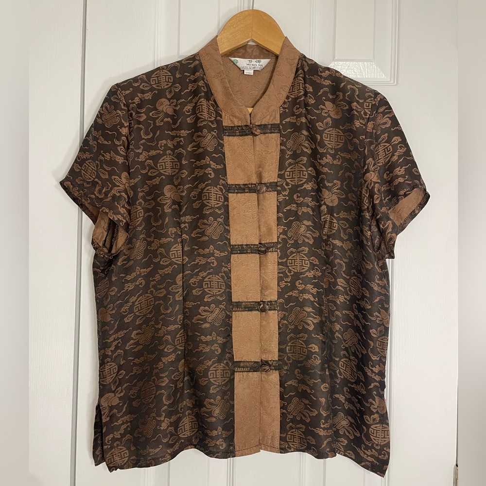 Meng Na, 100% pure silk Chinese blouse.